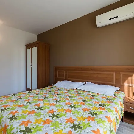 1bedroom W Balcony &kitchen+washer Slantschew brjag