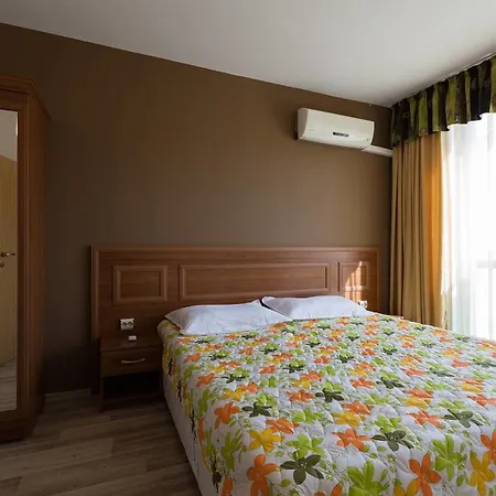 1bedroom W Balcony &kitchen+washer *