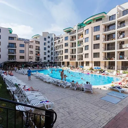 1bedroom W Balcony &kitchen+washer Apartment *